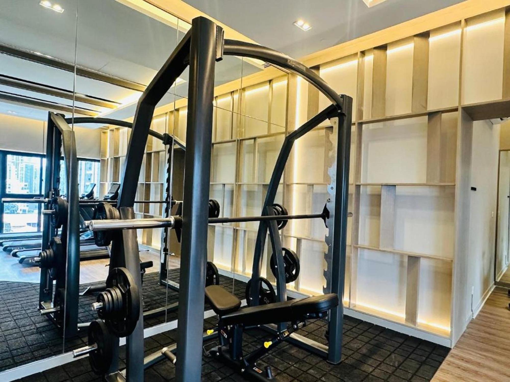 Agile Service Bukit Bintang Trx Kl * Kuala Lumpur